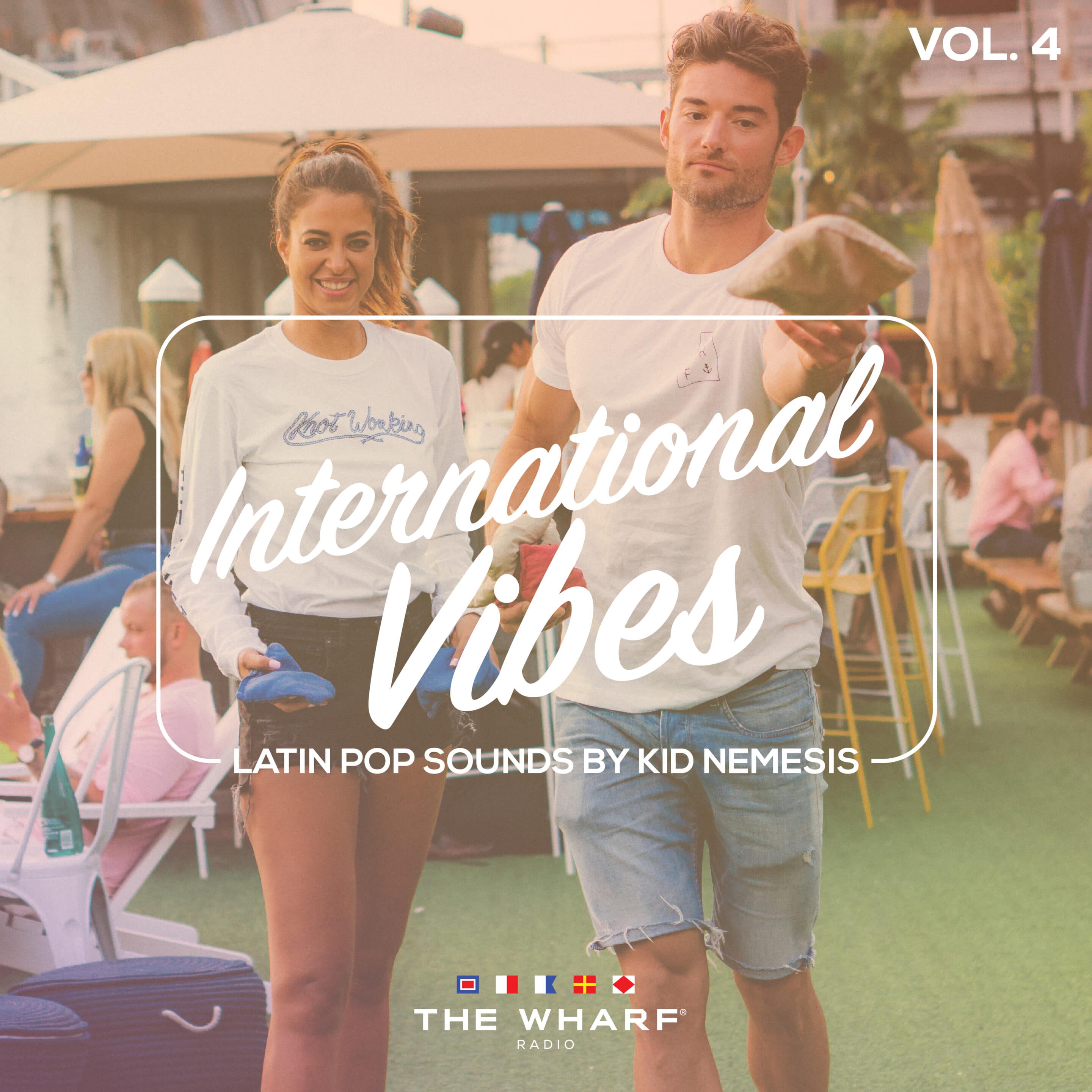 INT_VOL4_Square